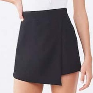 Forever 21 Solid Woven Skort